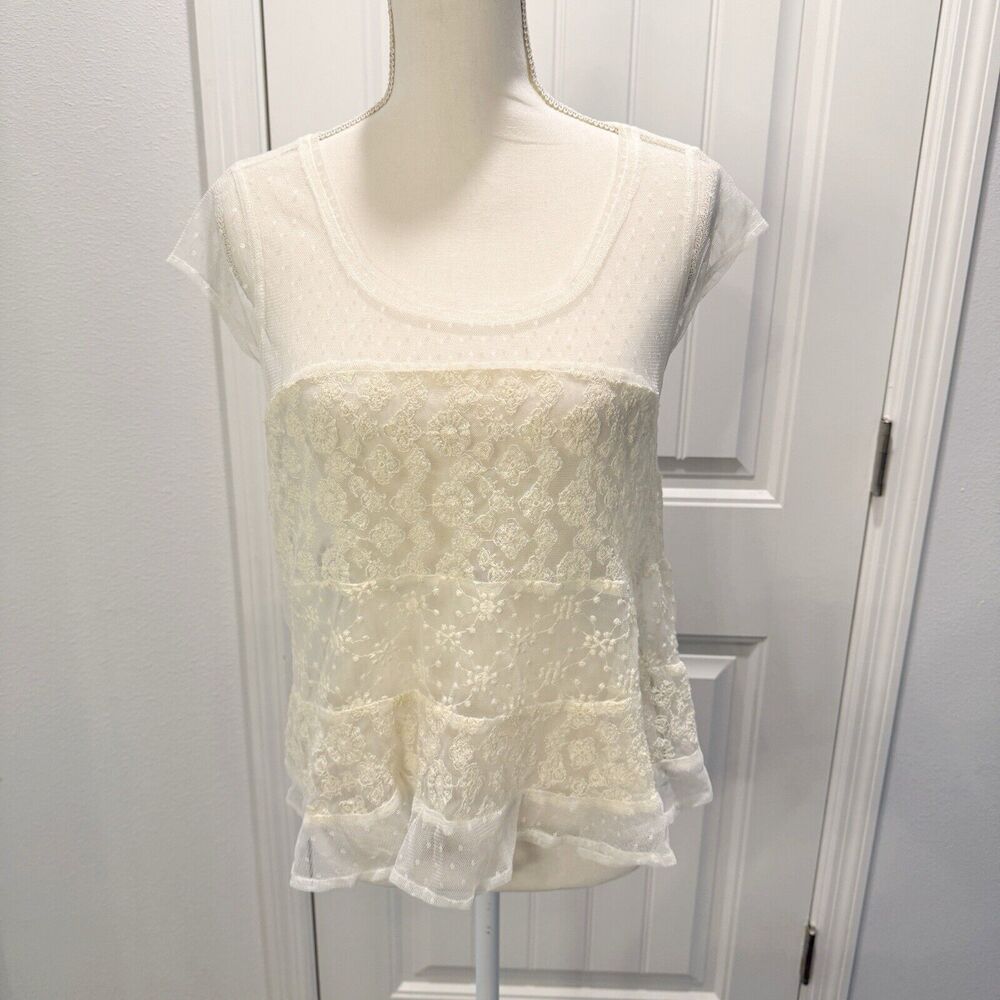 American Eagle Outfitters Lacey Sheer Top Size S/P Blouse Cream Short Sleeves